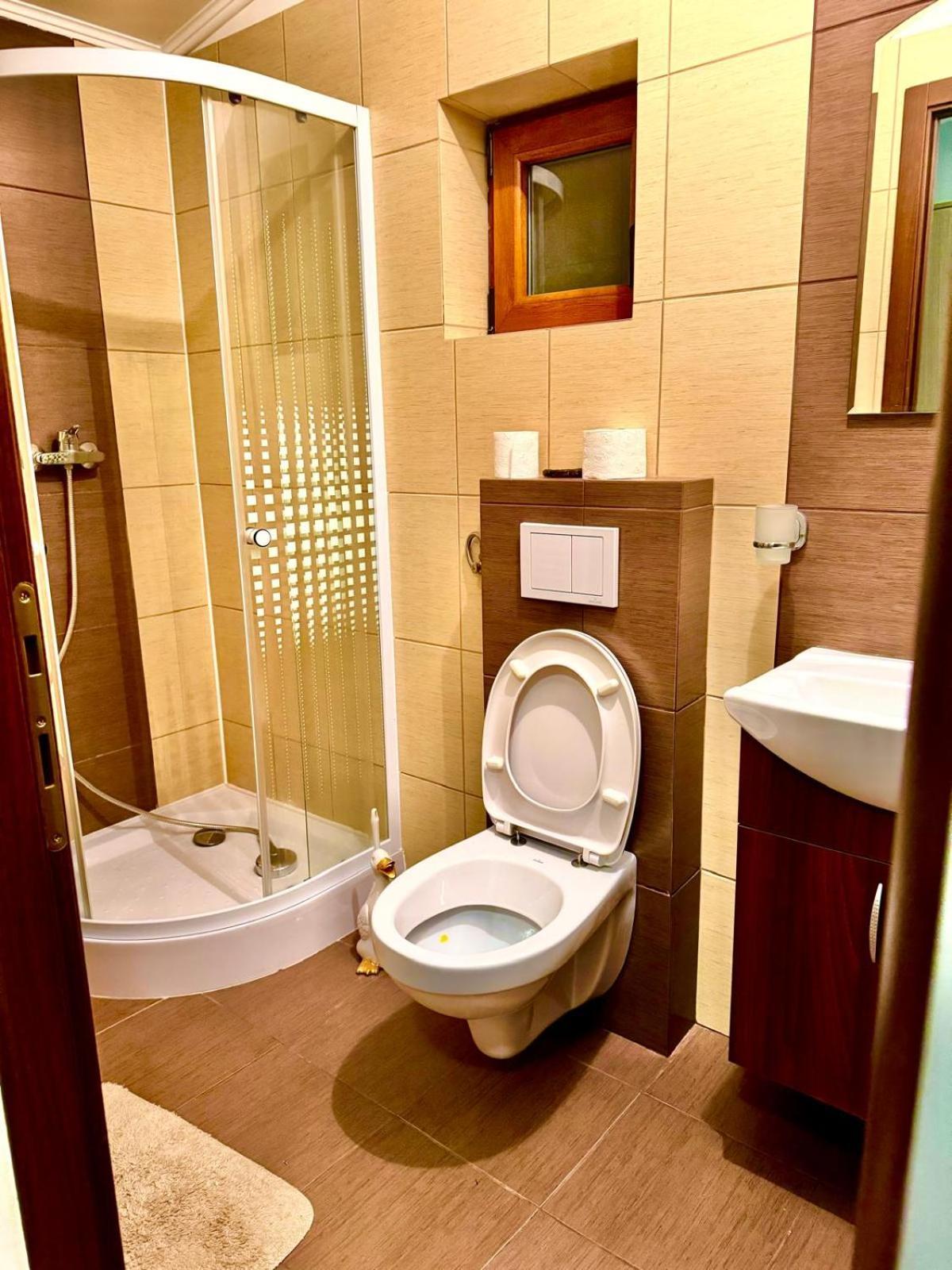 Vilă Dodi House *